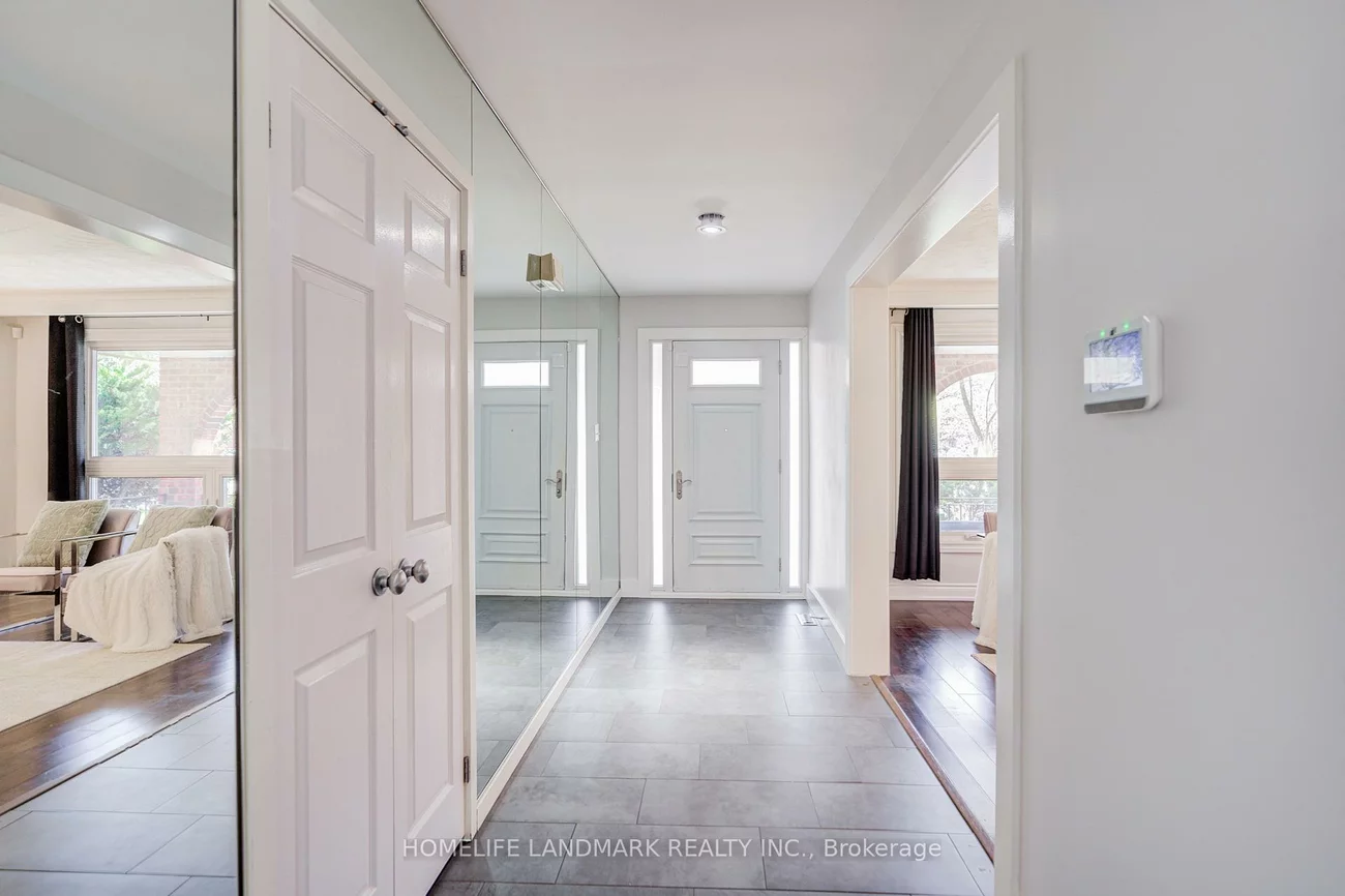 1608, Sherwood Forrest, Sheridan, Mississauga