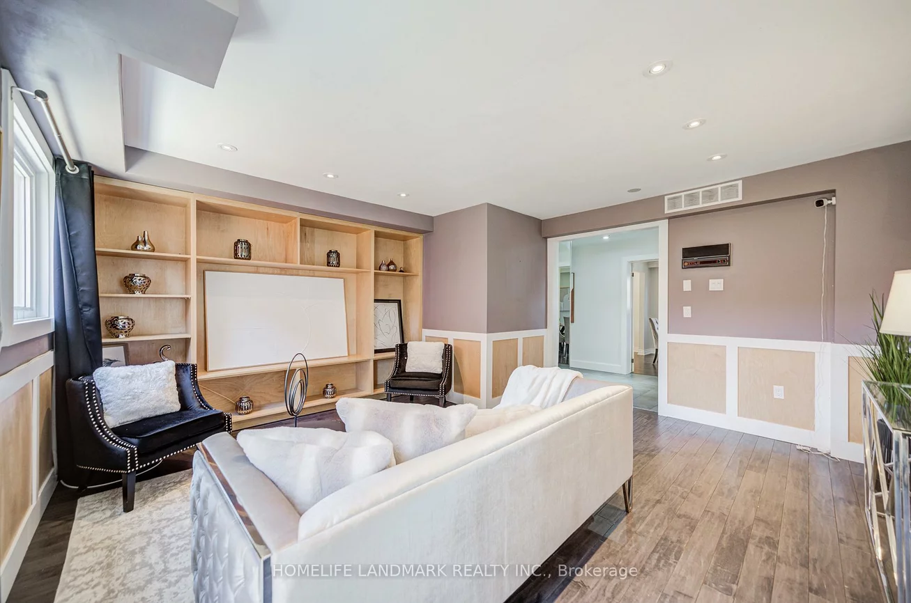 1608, Sherwood Forrest, Sheridan, Mississauga