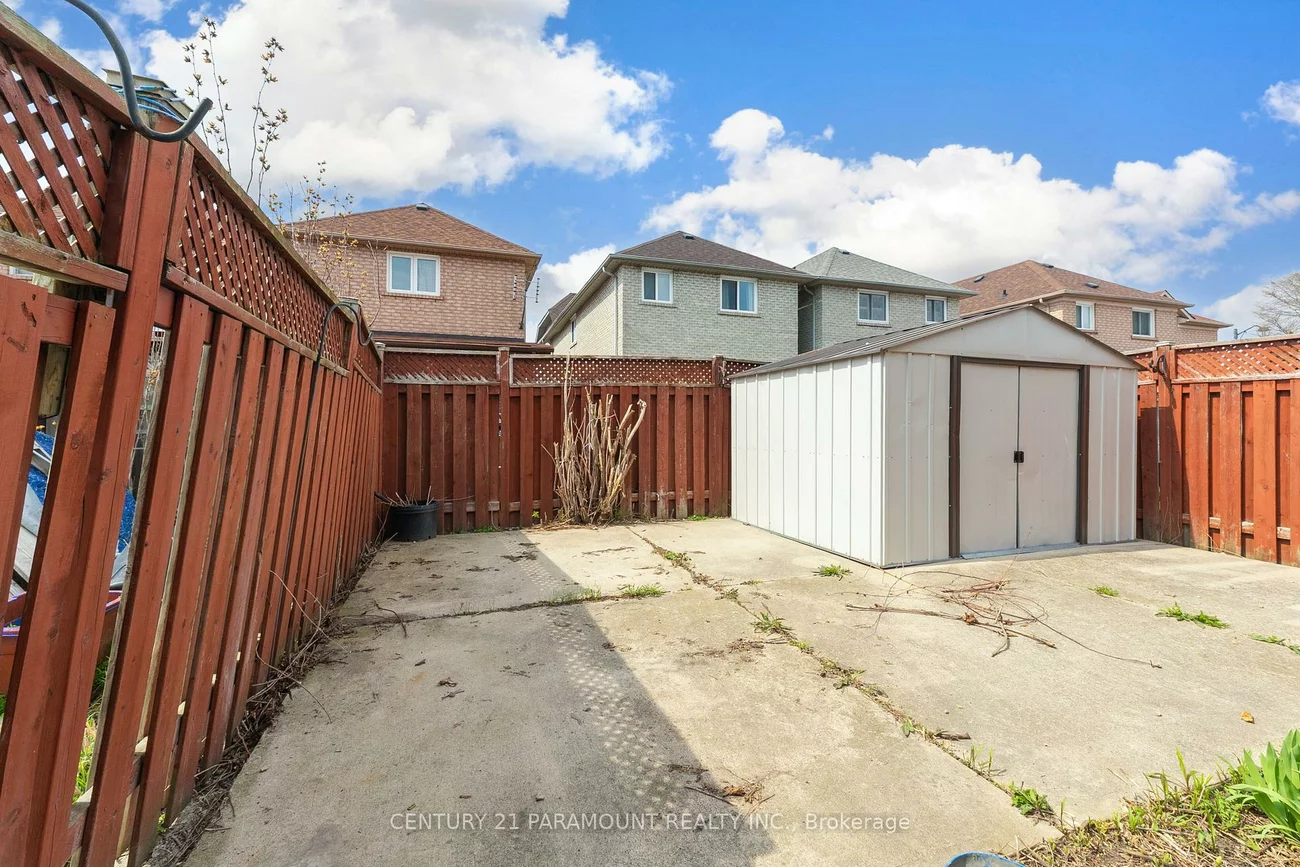 641, Macbeth, Meadowvale Village, Mississauga