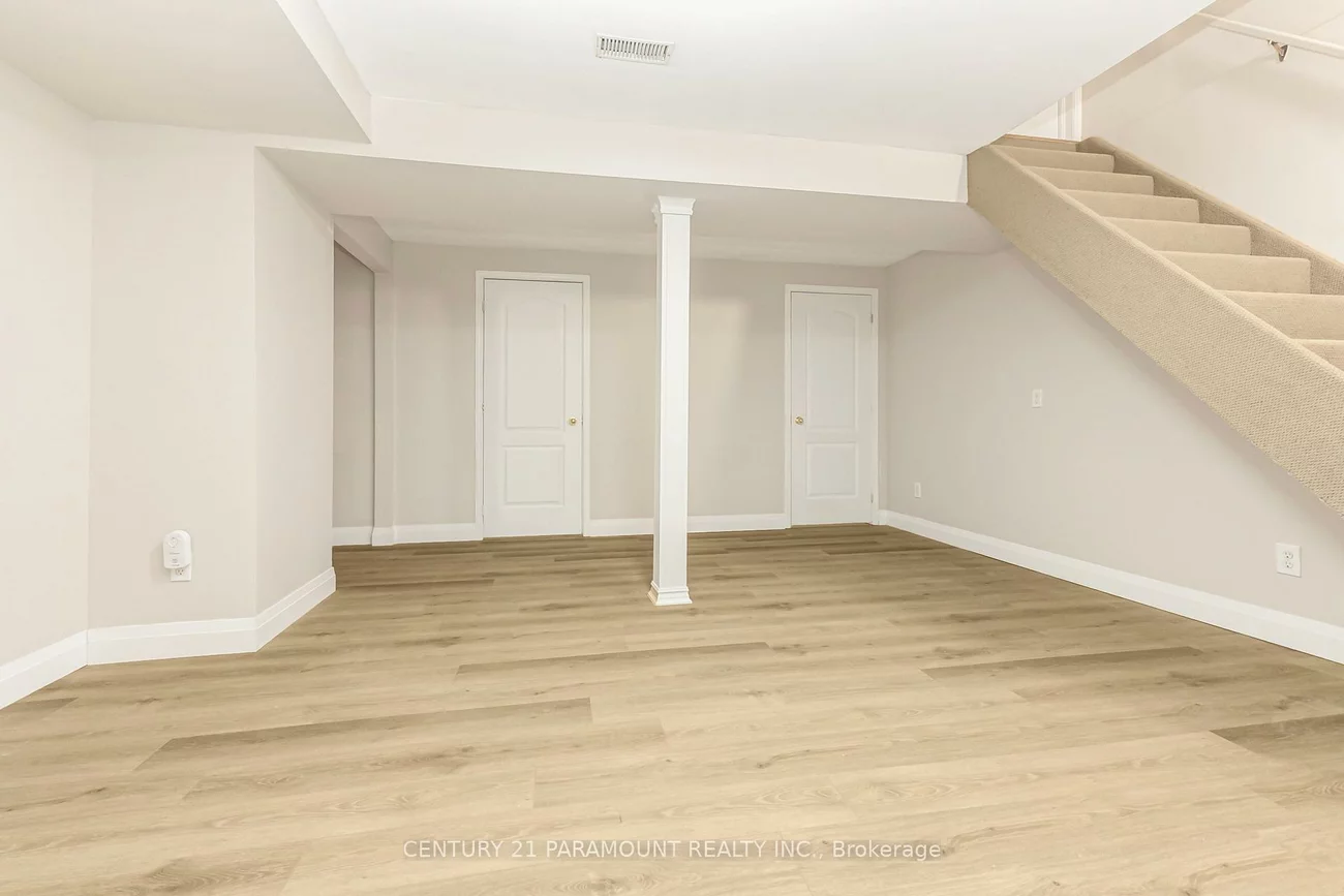 641, Macbeth, Meadowvale Village, Mississauga