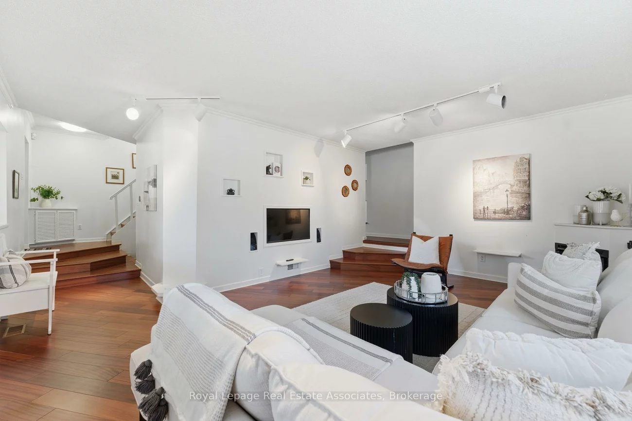 12, Wenonah, Port Credit, Mississauga