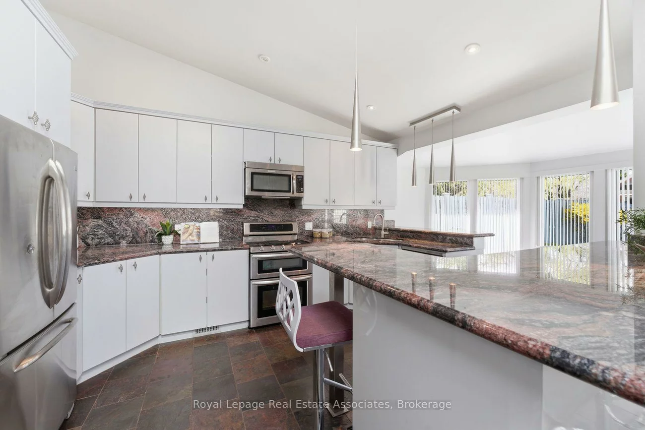 12, Wenonah, Port Credit, Mississauga