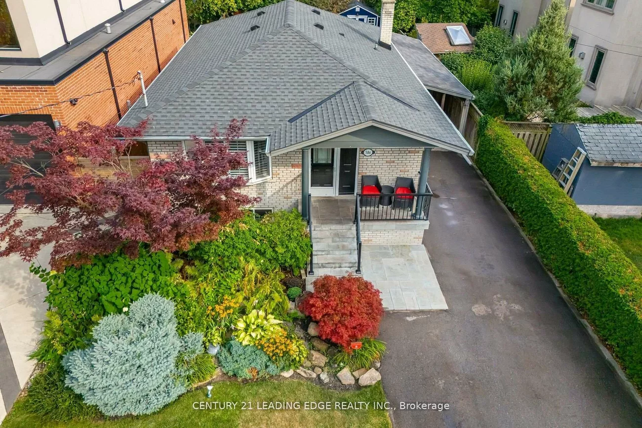 586, Curzon, Lakeview, Mississauga