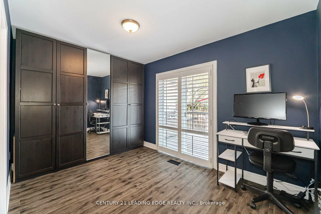 586, Curzon, Lakeview, Mississauga
