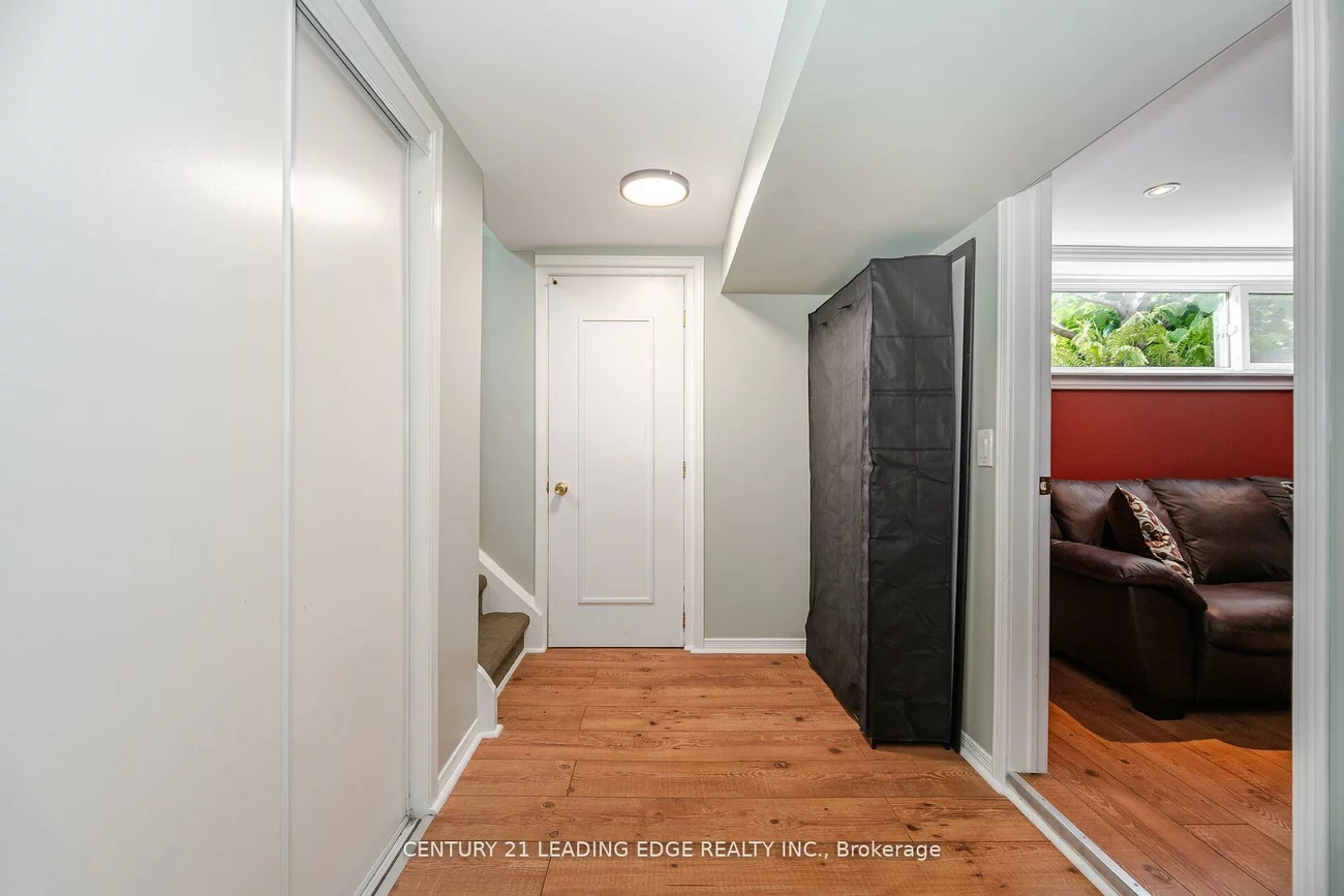 586, Curzon, Lakeview, Mississauga