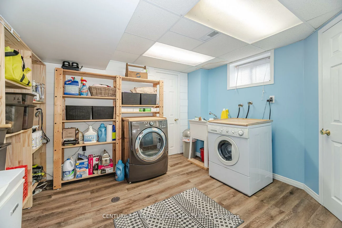 586, Curzon, Lakeview, Mississauga