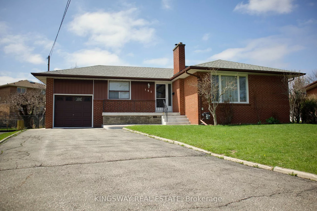 163, Floradale, Cooksville, Mississauga
