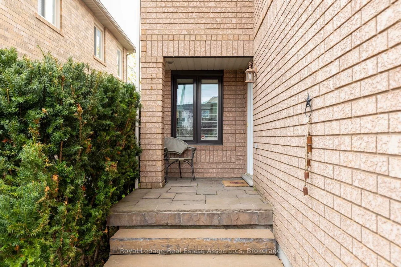 1818, Bridlington, Meadowvale Village, Mississauga