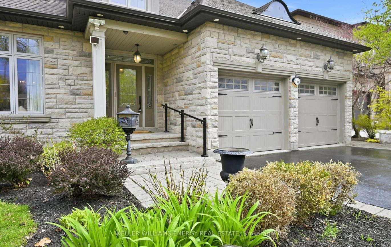 768, Duchess, Lakeview, Mississauga