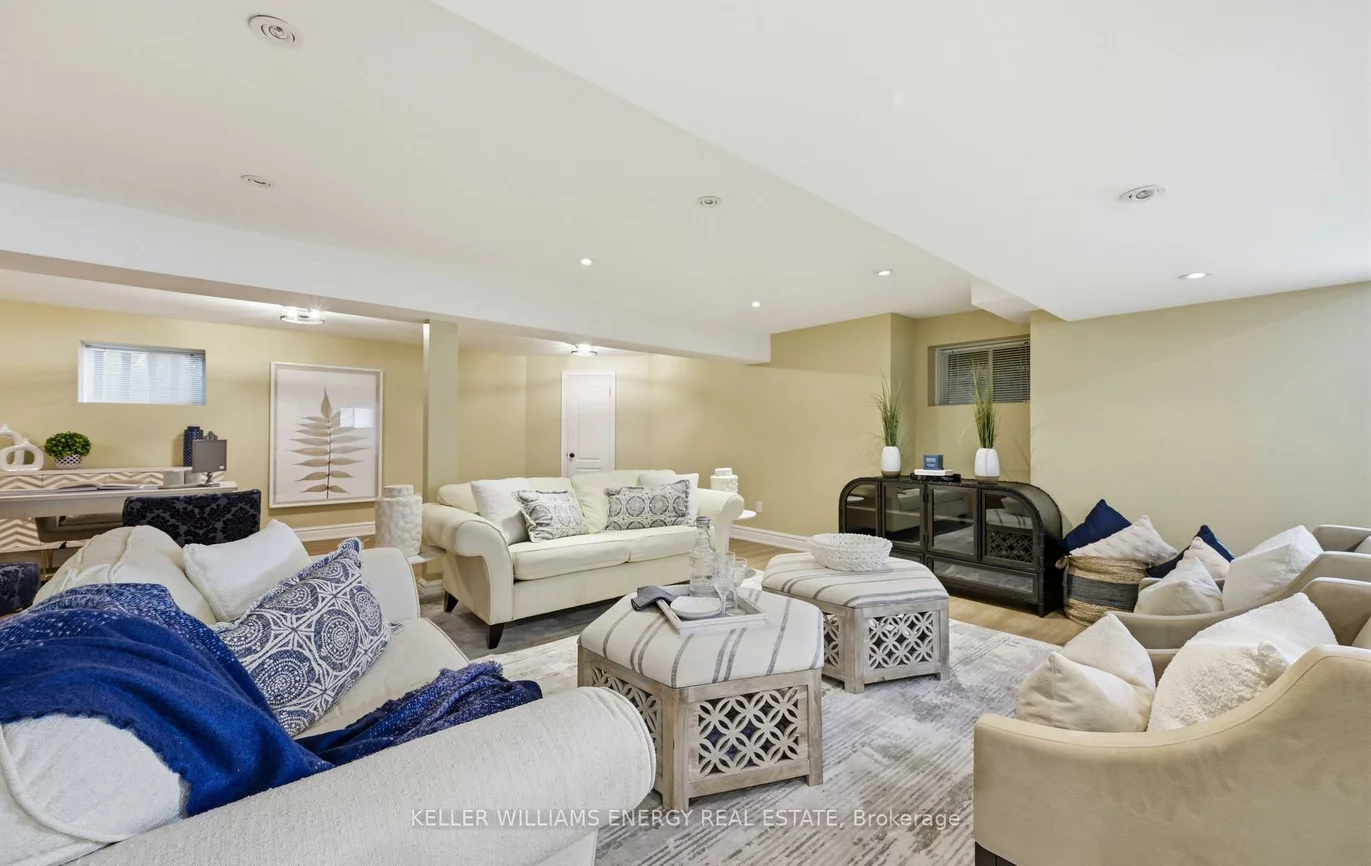 768, Duchess, Lakeview, Mississauga