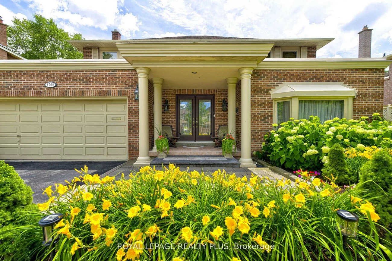 1760, Featherston, Erin Mills, Mississauga