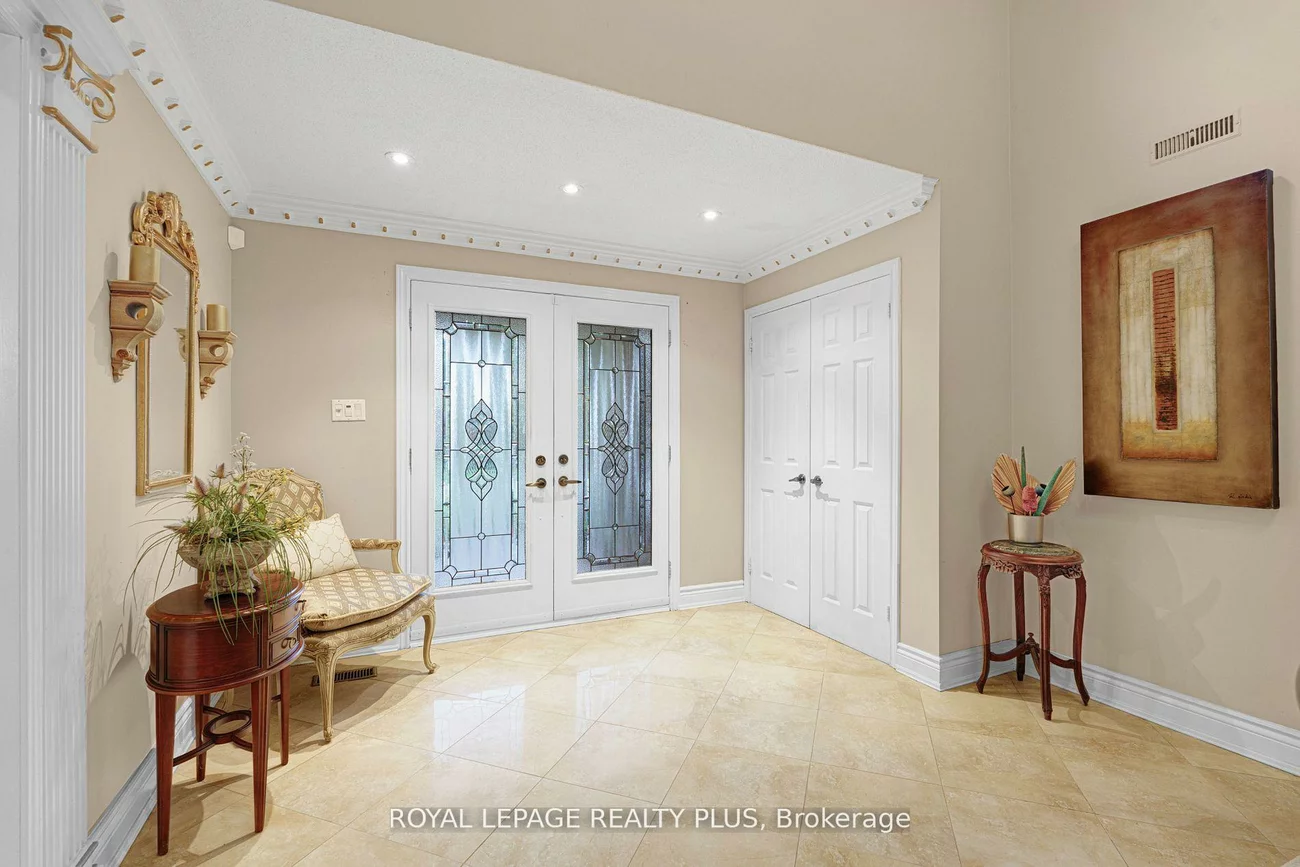 1760, Featherston, Erin Mills, Mississauga