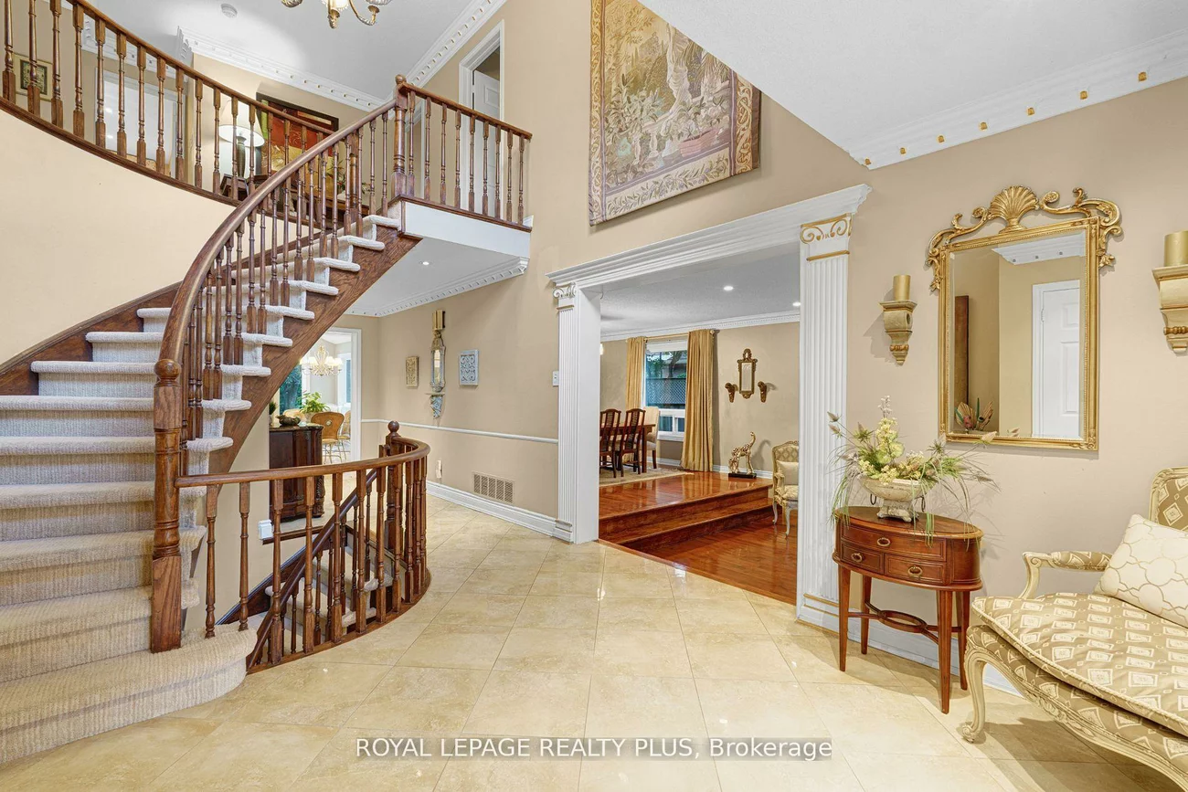 1760, Featherston, Erin Mills, Mississauga