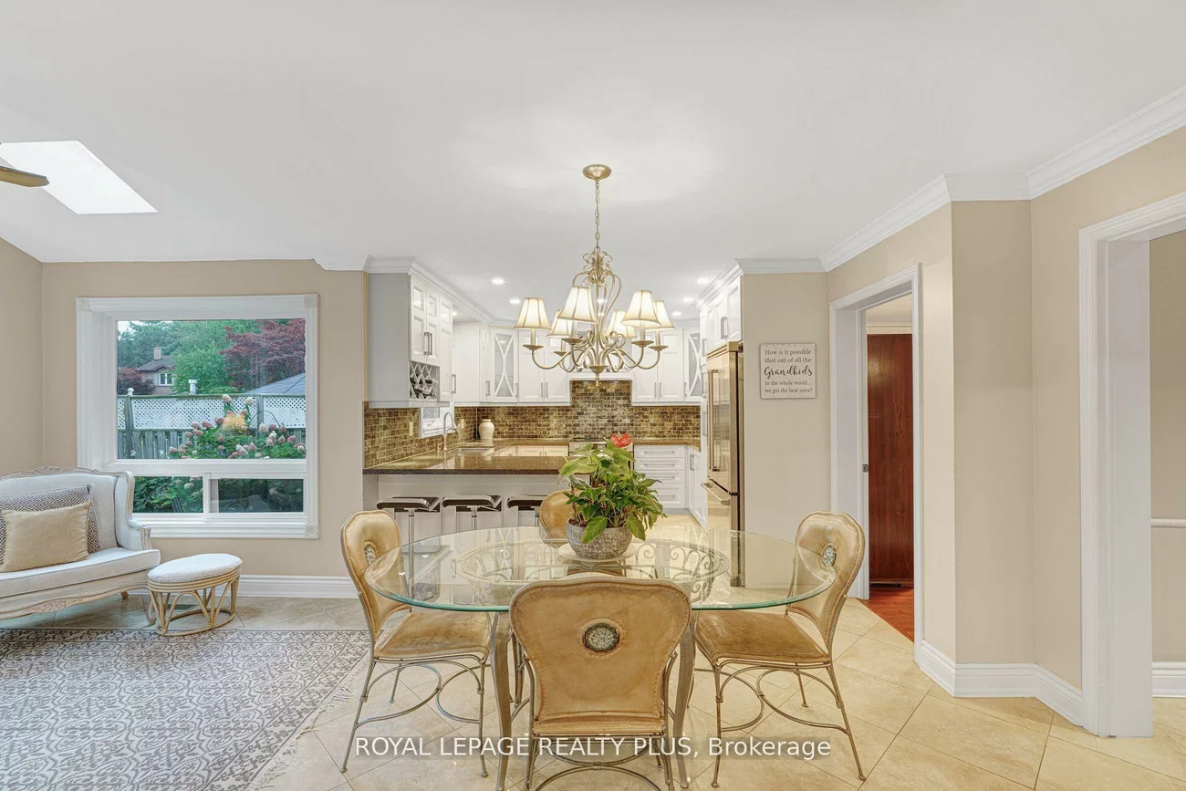 1760, Featherston, Erin Mills, Mississauga