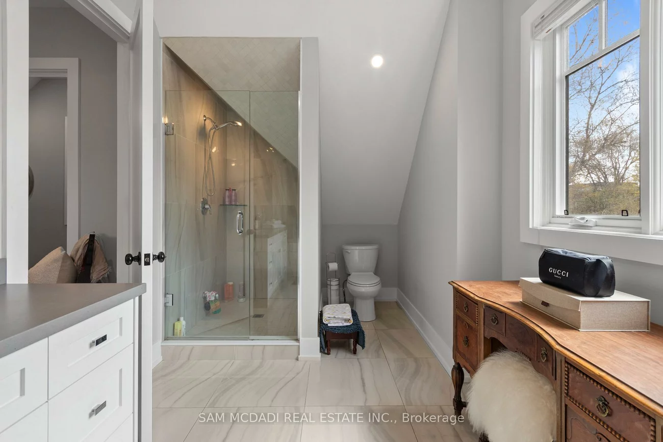 3047, Grenville, Cooksville, Mississauga