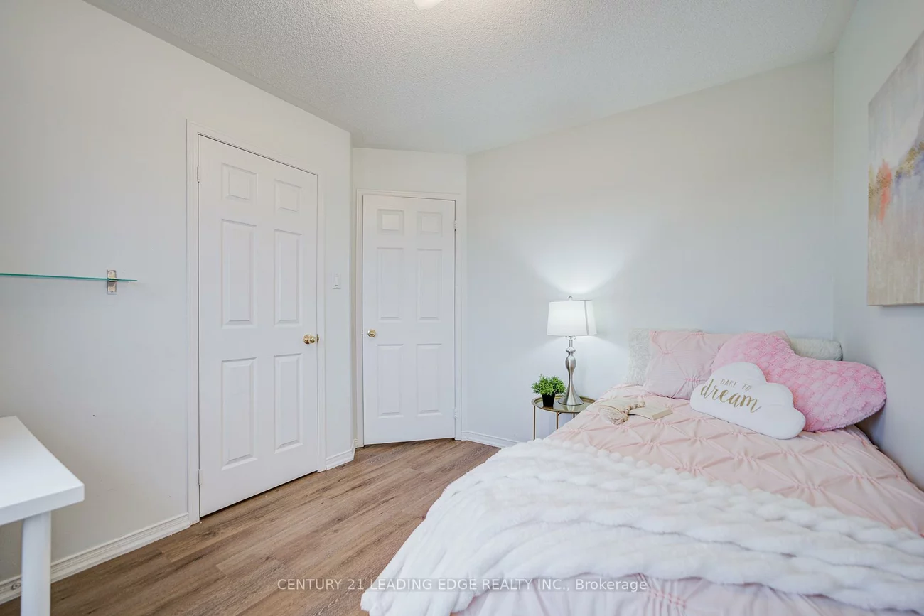 6604, Opera Glass, Meadowvale Village, Mississauga
