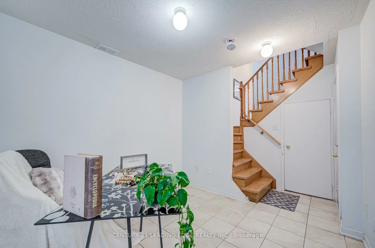 6604, Opera Glass, Meadowvale Village, Mississauga