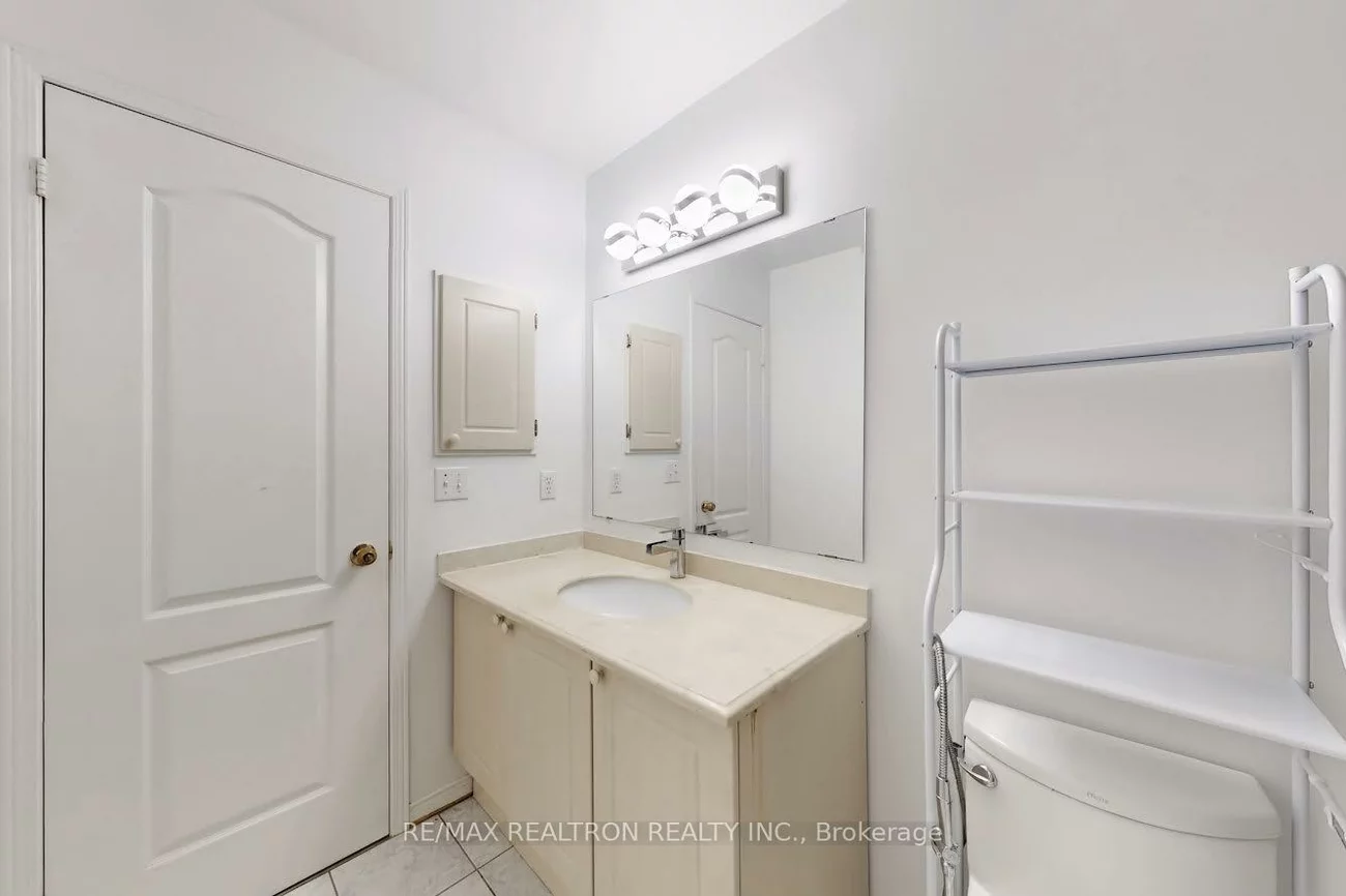 878, Delgado, East Credit, Mississauga