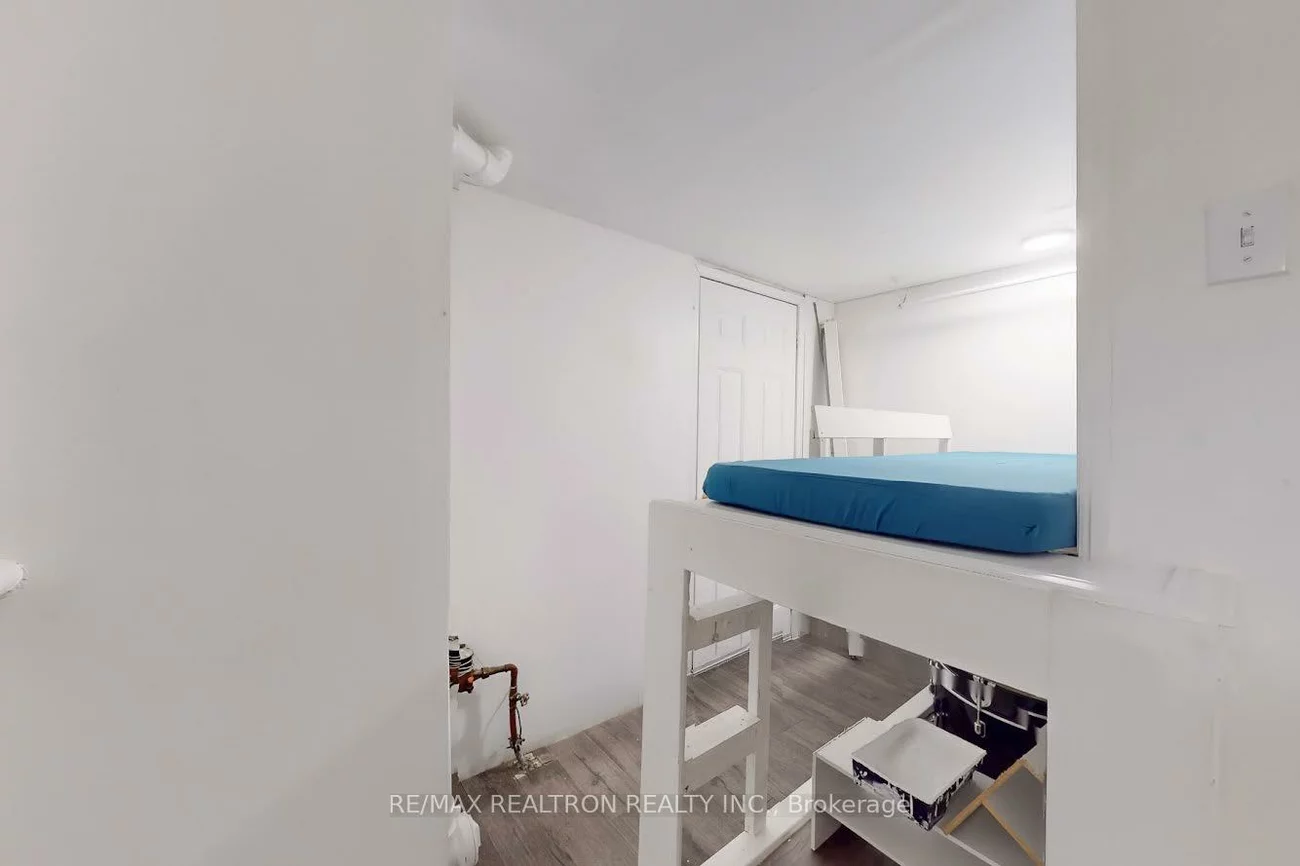 878, Delgado, East Credit, Mississauga