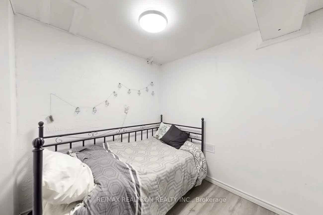 878, Delgado, East Credit, Mississauga