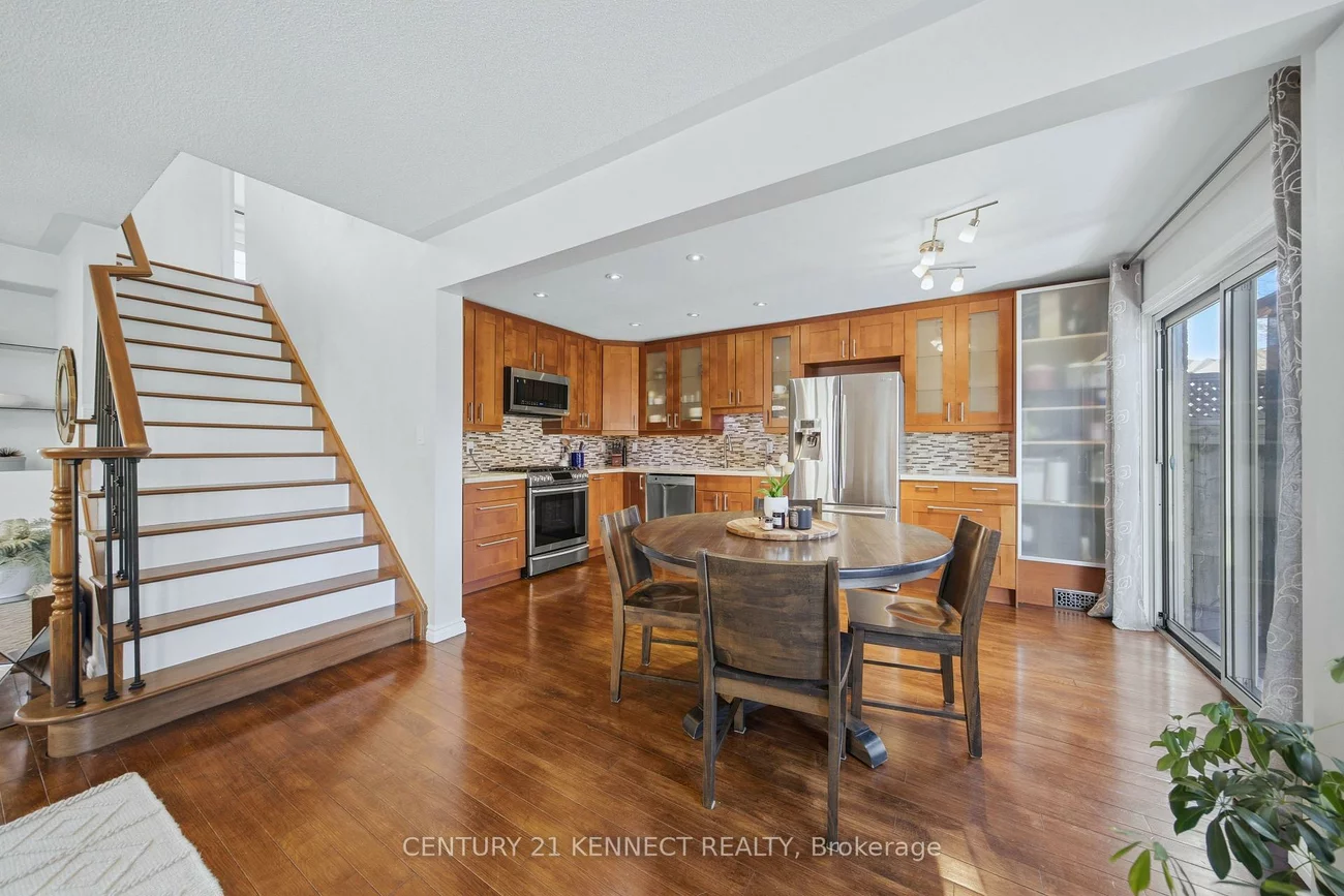 1644, Samuelson, Meadowvale Village, Mississauga