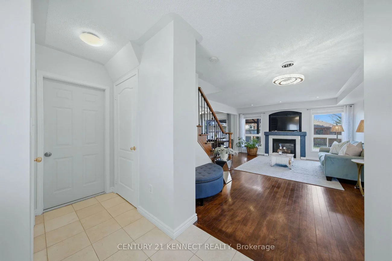1644, Samuelson, Meadowvale Village, Mississauga