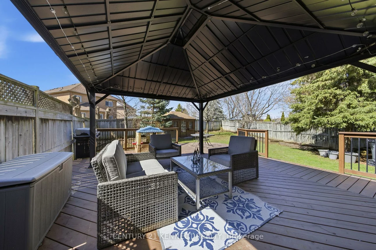 1644, Samuelson, Meadowvale Village, Mississauga