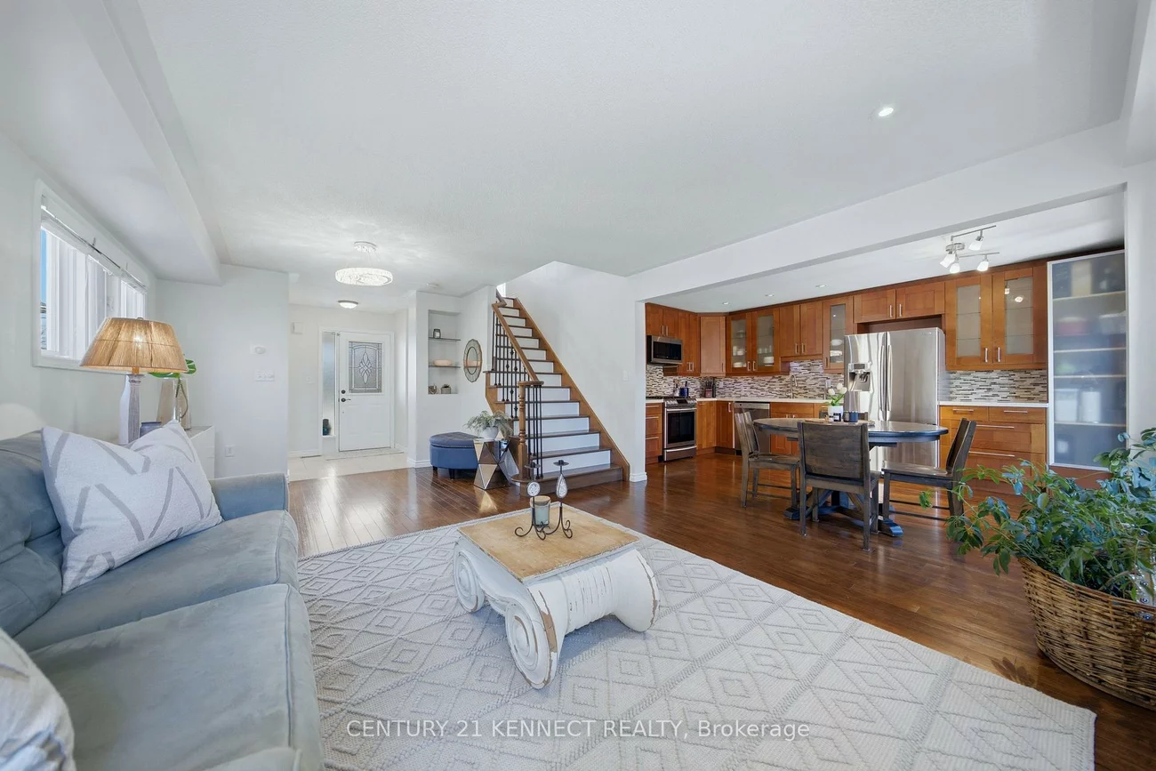 1644, Samuelson, Meadowvale Village, Mississauga