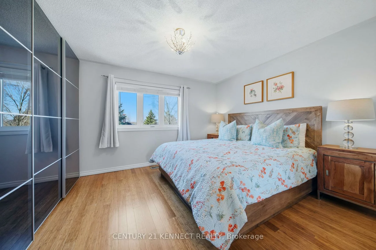 1644, Samuelson, Meadowvale Village, Mississauga