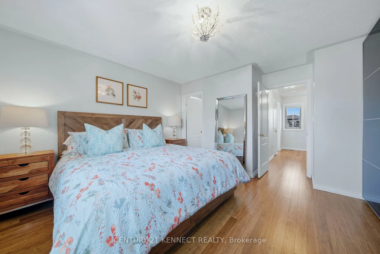1644, Samuelson, Meadowvale Village, Mississauga