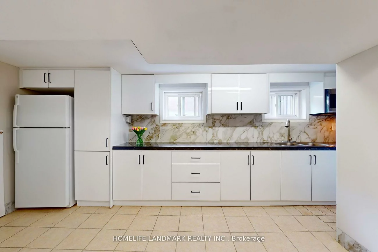 2203, Council Ring, Erin Mills, Mississauga