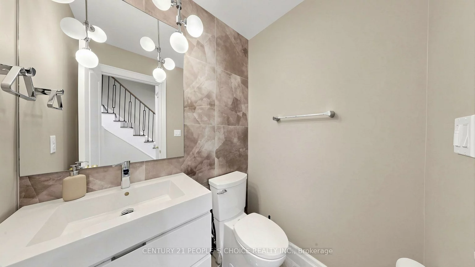 1321, Granrock, East Credit, Mississauga