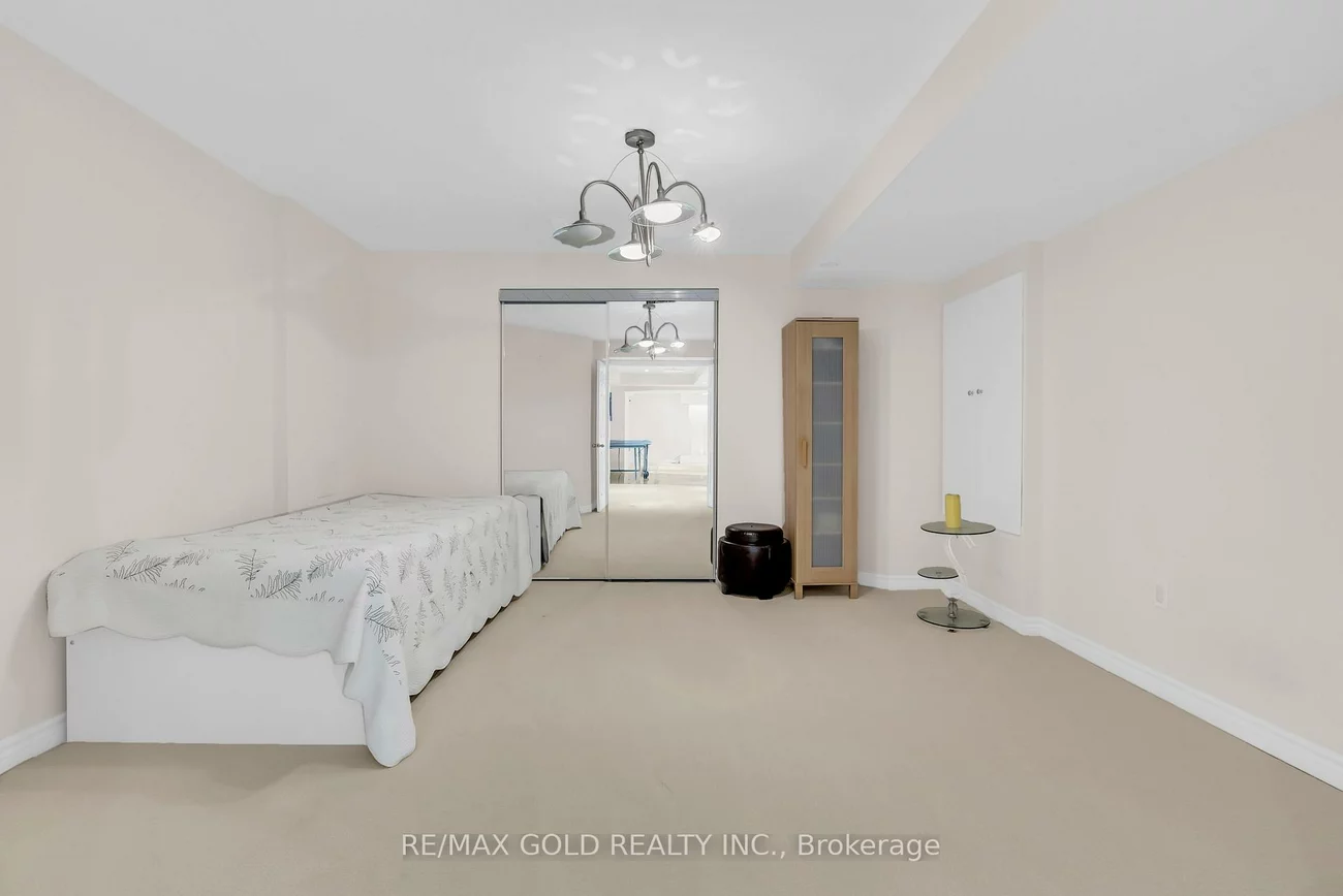 5499, Doctor Peddle, Churchill Meadows, Mississauga