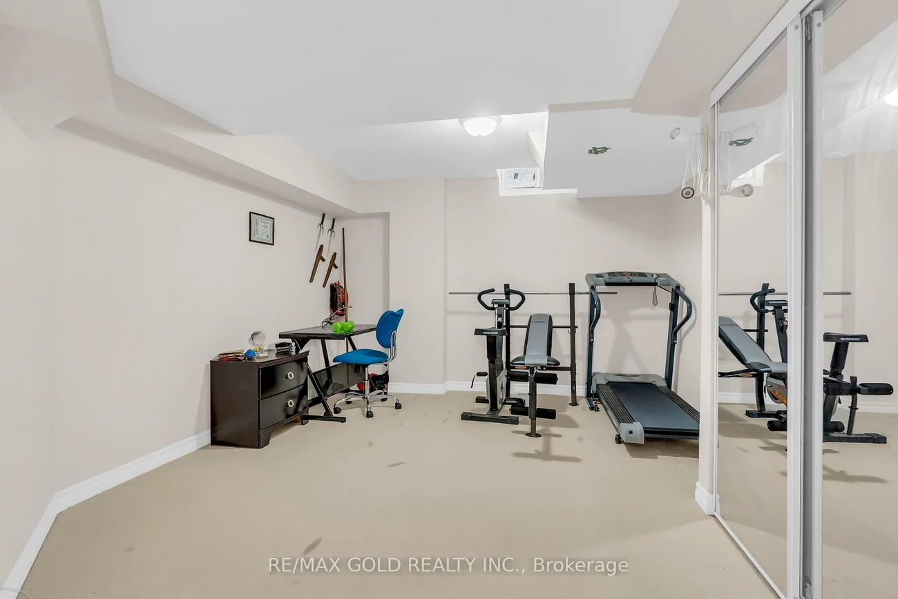 5499, Doctor Peddle, Churchill Meadows, Mississauga