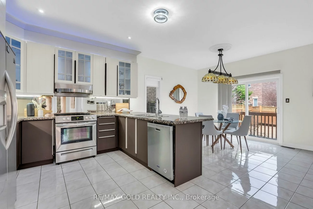 5499, Doctor Peddle, Churchill Meadows, Mississauga