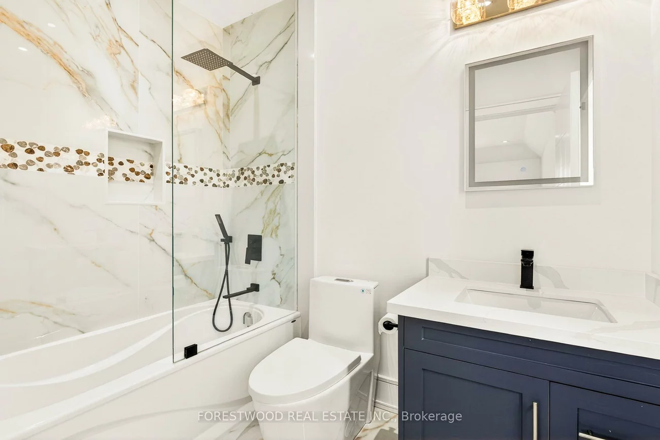 193, Mateo, Cooksville, Mississauga