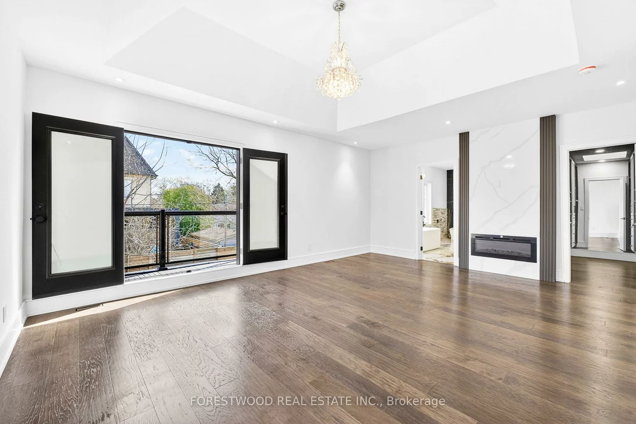 193, Mateo, Cooksville, Mississauga