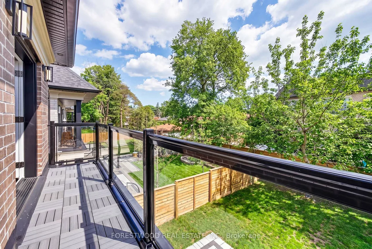 193, Mateo, Cooksville, Mississauga