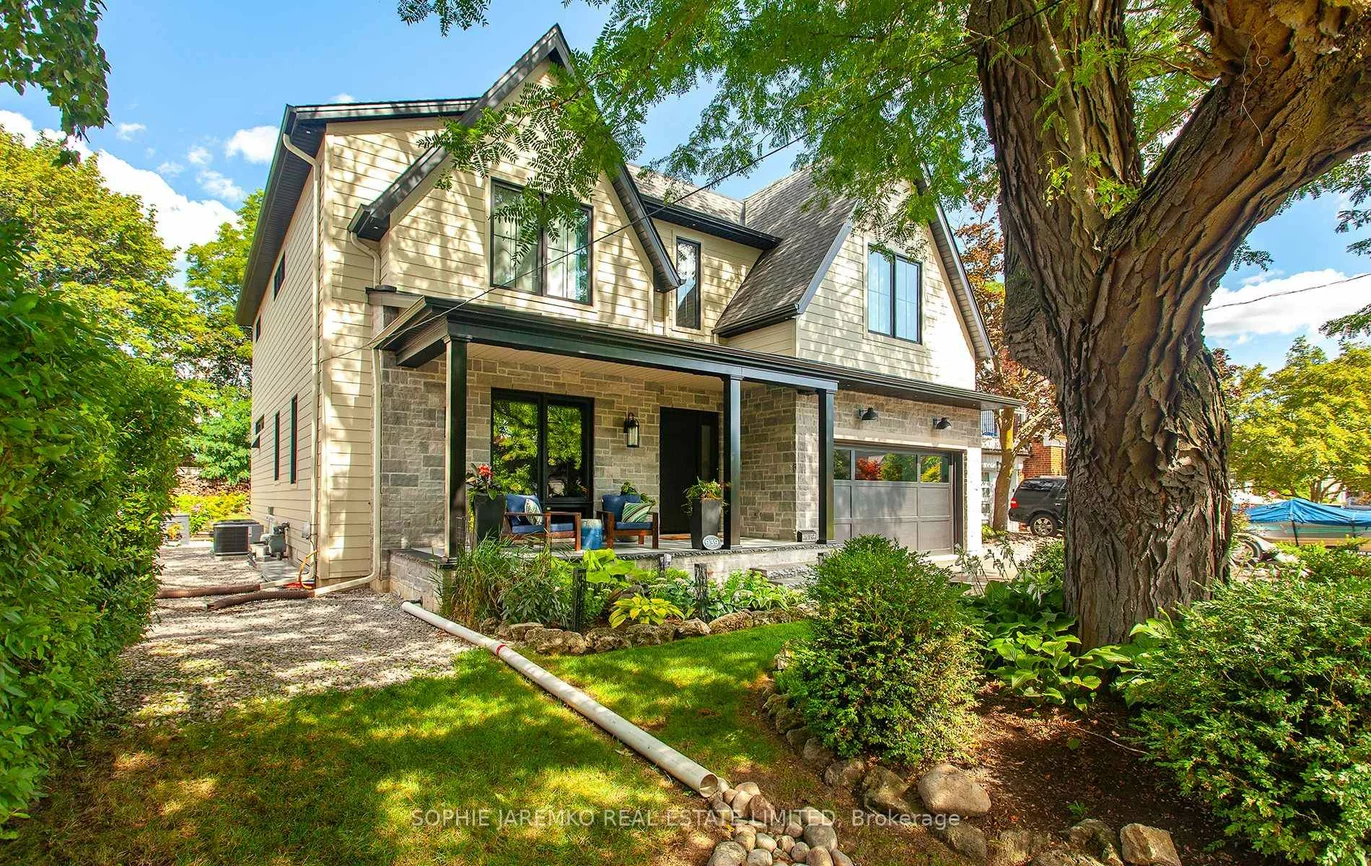 939, Melton, Lakeview, Mississauga