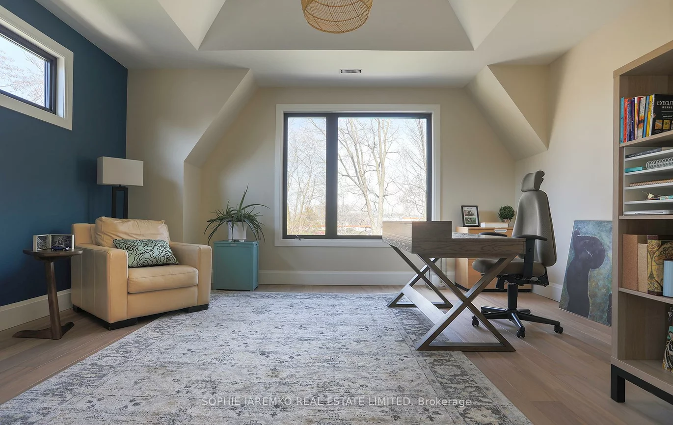 939, Melton, Lakeview, Mississauga