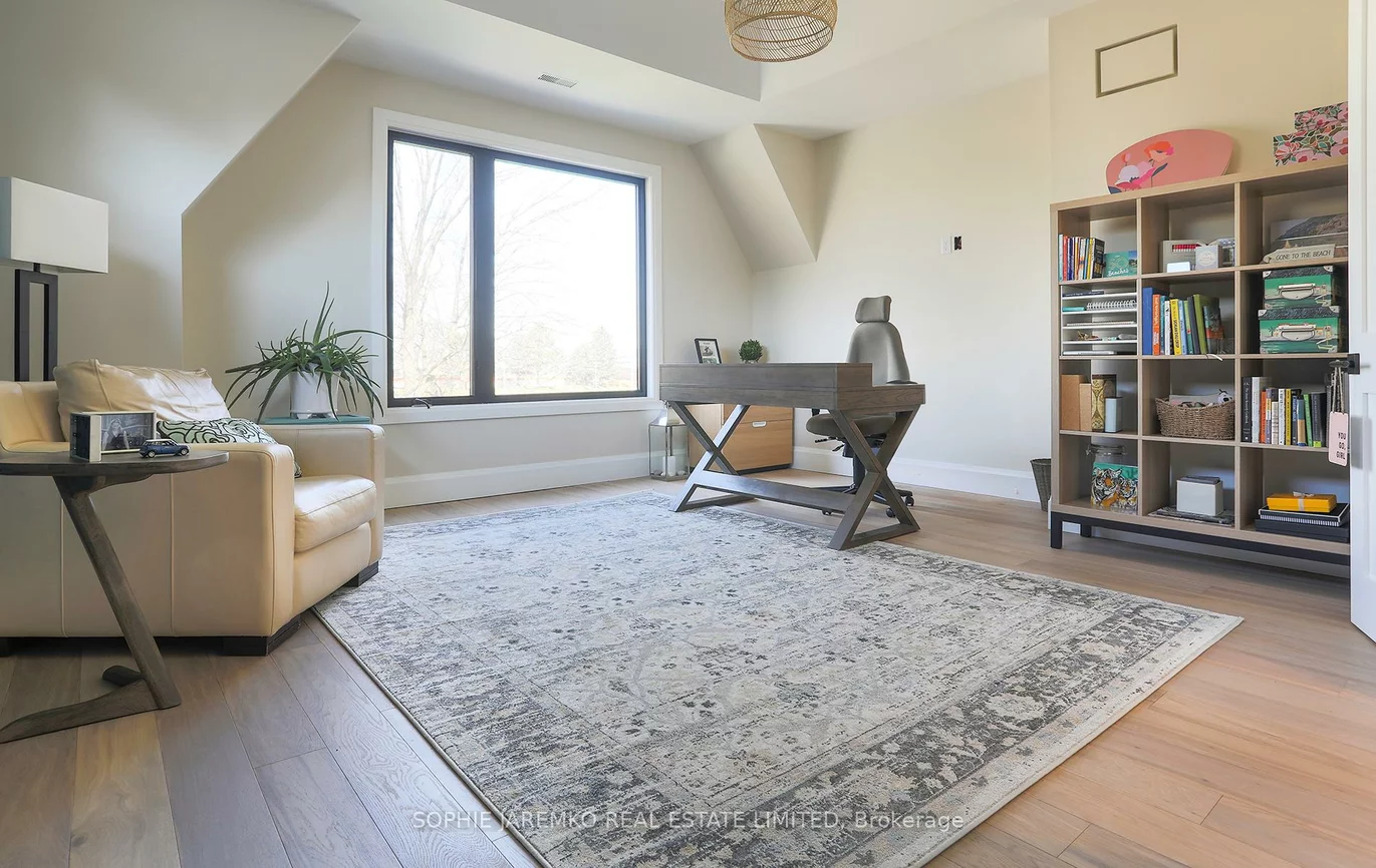 939, Melton, Lakeview, Mississauga