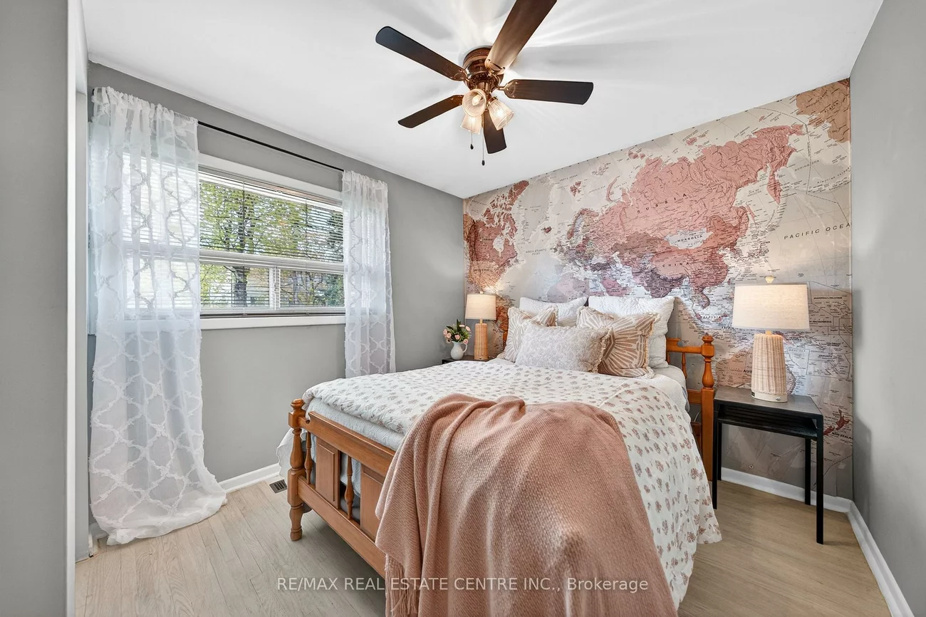 1177, Westerdam, Applewood, Mississauga