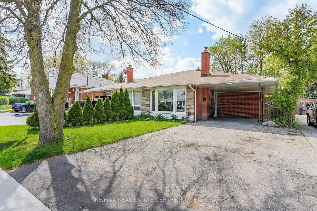 1177, Westerdam, Applewood, Mississauga