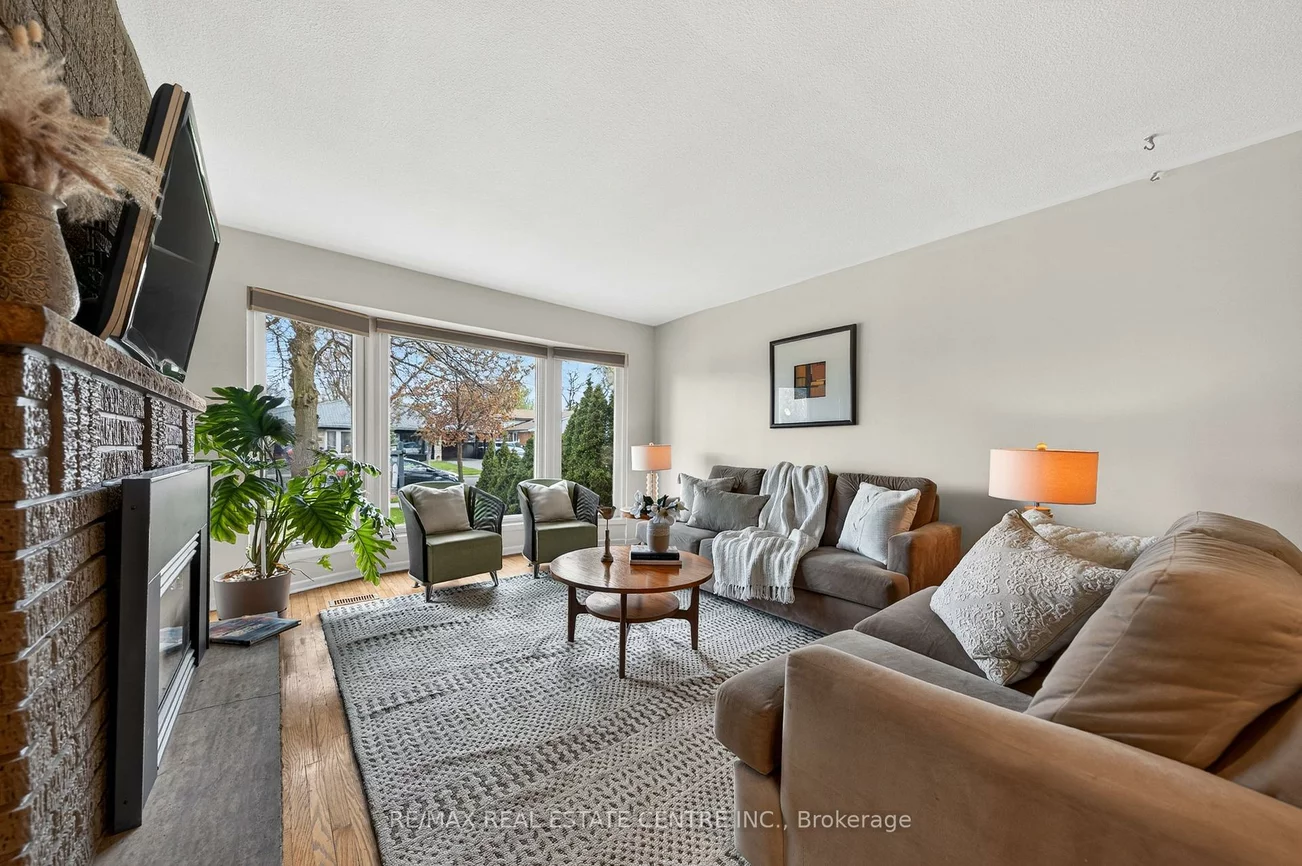 1177, Westerdam, Applewood, Mississauga