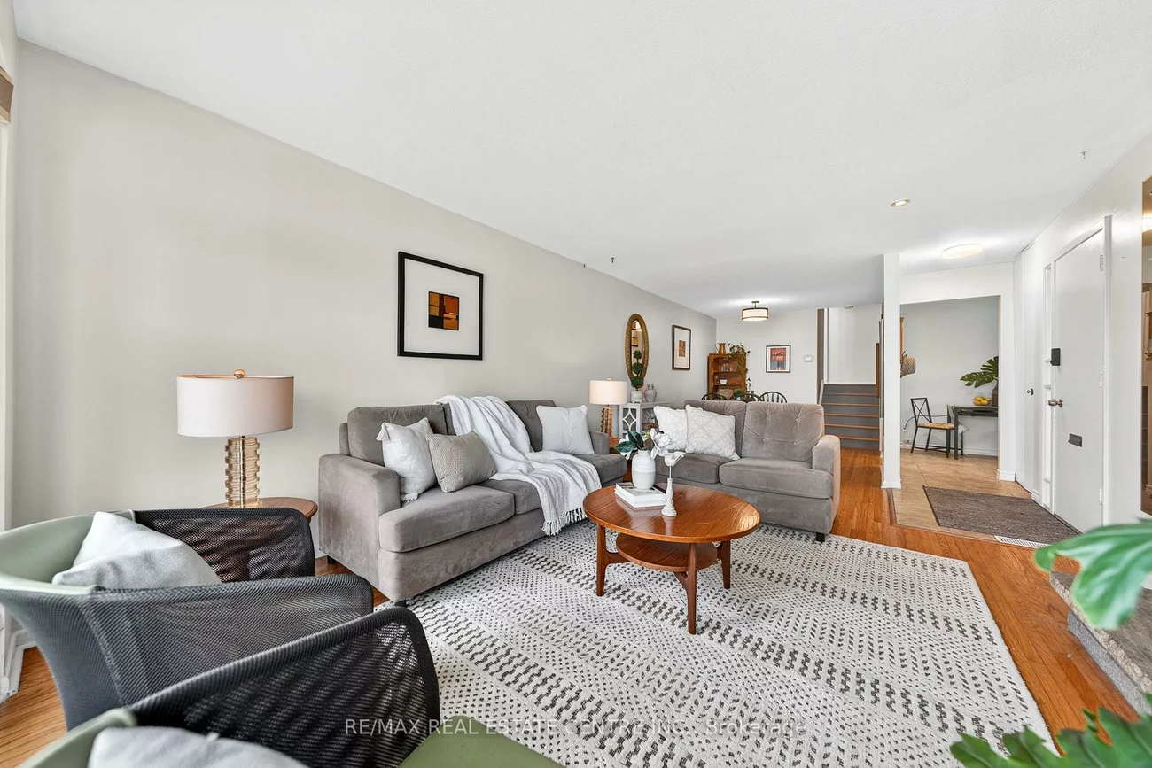1177, Westerdam, Applewood, Mississauga