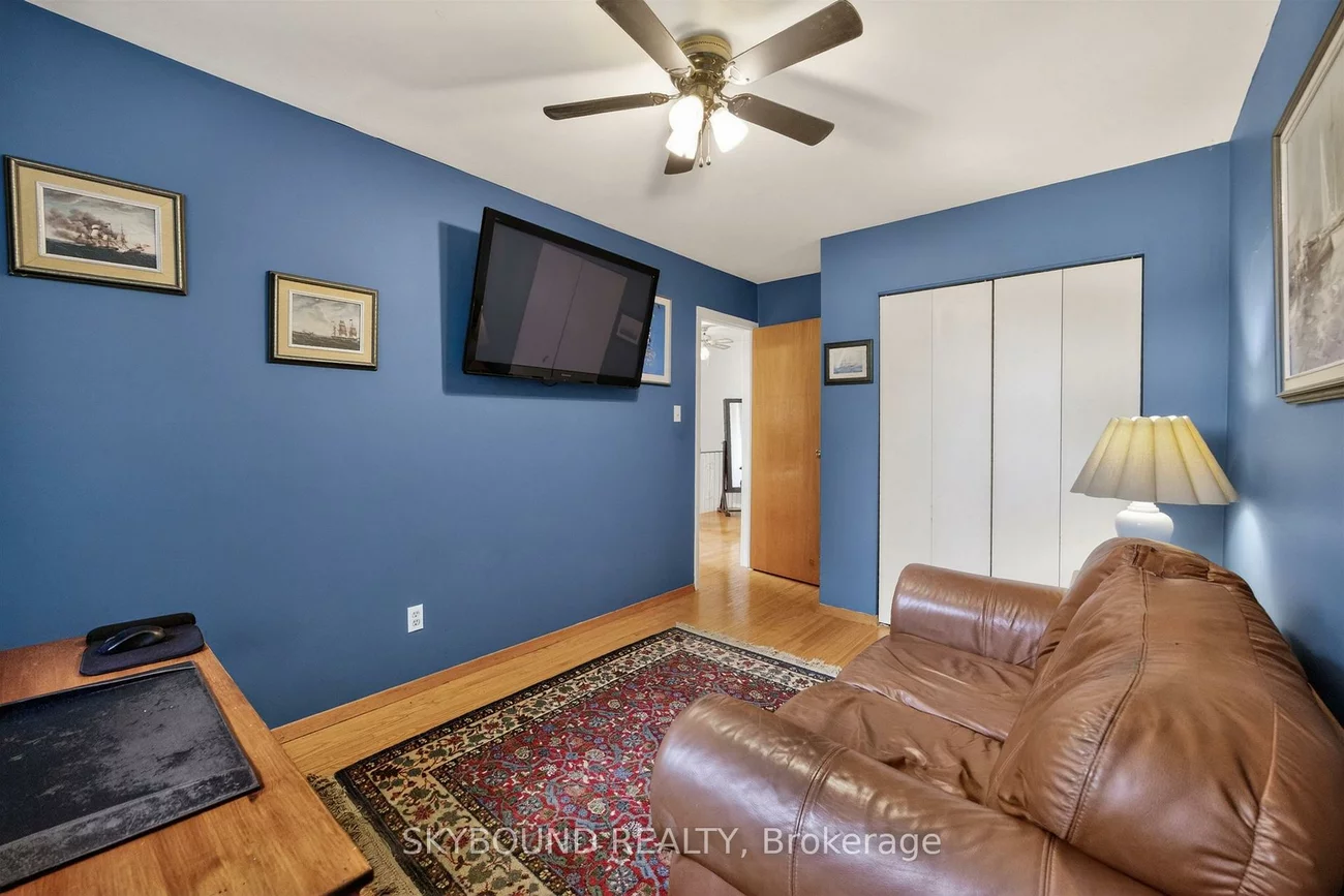 855, Flagship, Applewood, Mississauga