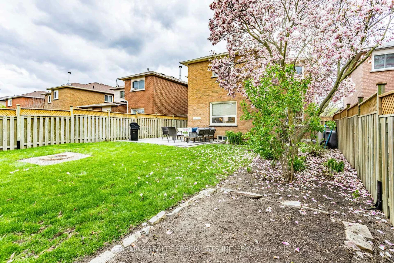 6363, Osprey, Lisgar, Mississauga