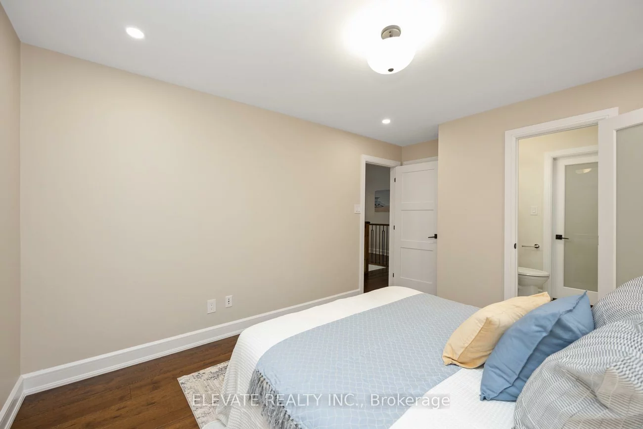 2059, Shawanaga, Sheridan, Mississauga