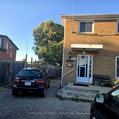 7585, Wrenwood, Malton, Mississauga