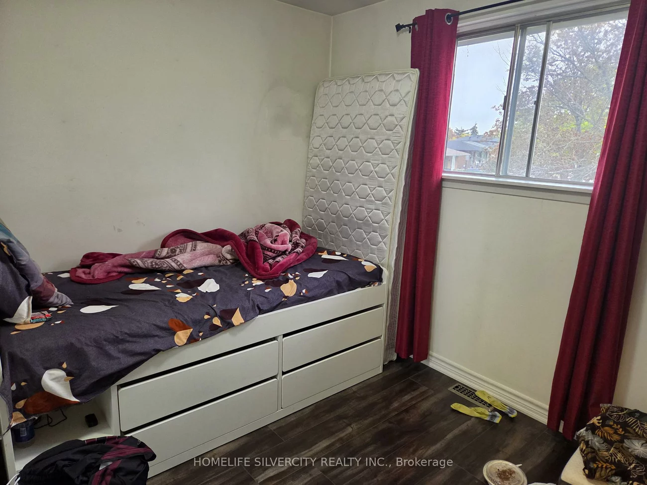 7582, Discus, Malton, Mississauga
